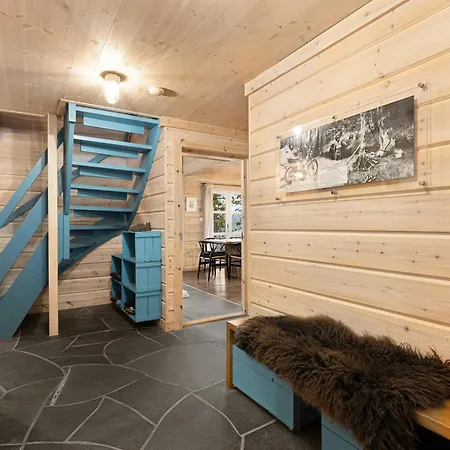 Familiehytte Med Boblebad I Honedalen * Haugen (Agder)